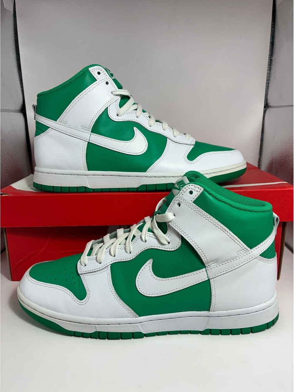 Size 10.5 - Nike Dunk High Stadium Green White - Picture 1 of 6